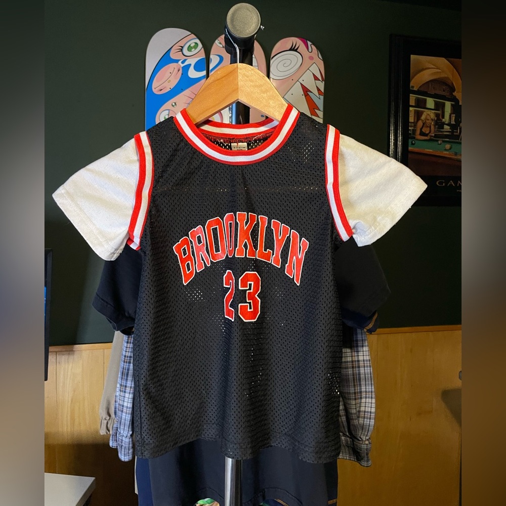 23 Brooklyn Black & White Kids Basketball Tee boys 6Y